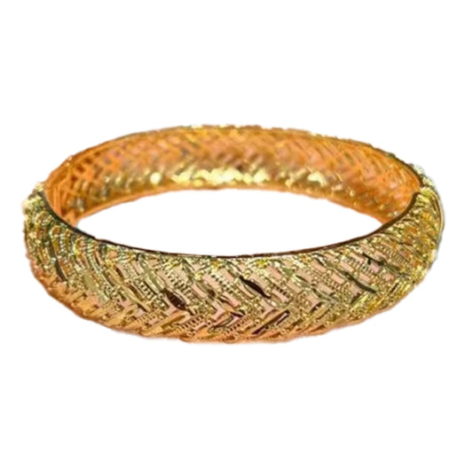 Stunning Gold Plated Bangle
